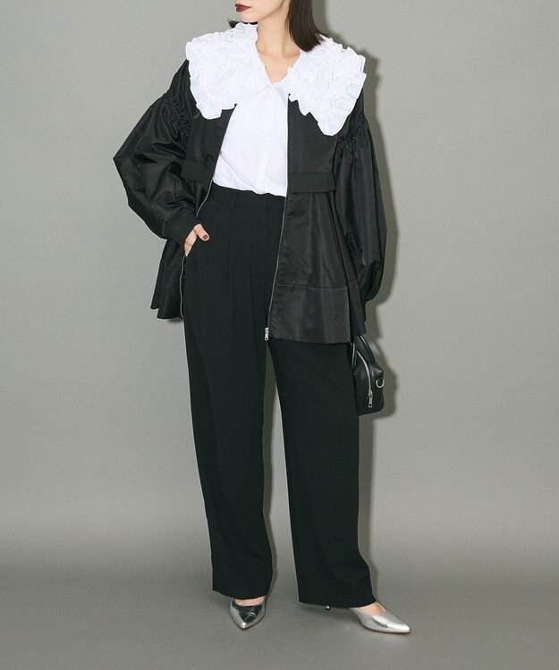 Green Parks フリルビッグカラーブラウス Off White