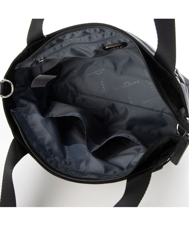 LA BAGAGERIE フロントポケット　スクエアナイロントート ブラック