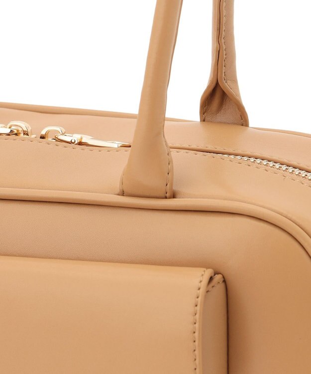 23区 【先行予約】フラップポケット ボストンバッグ キャメル系