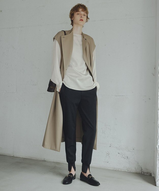 UNFILO スリーブレスコート ベージュ