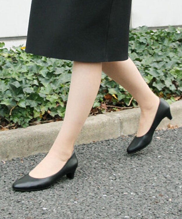 REGAL FOOT COMMUNITY 【ビューフィット】A86X やわらかい足あたりのプレーンパンプス ブラック