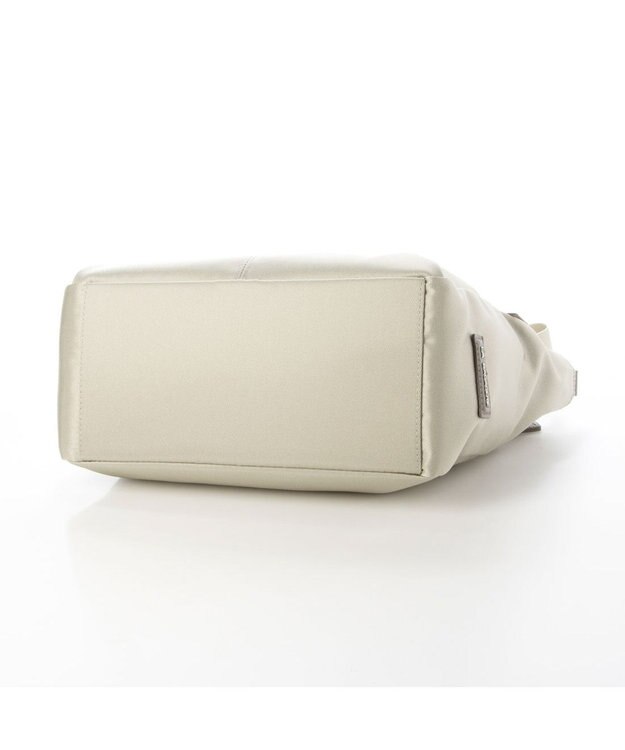 LA BAGAGERIE フロントポケット　スクエアナイロントート シルバー