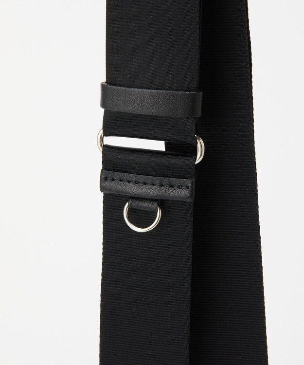 russet ≪500mlペットボトルが入る≫ナイロン多機能ミニショルダーバッグ(CE-1613) Black