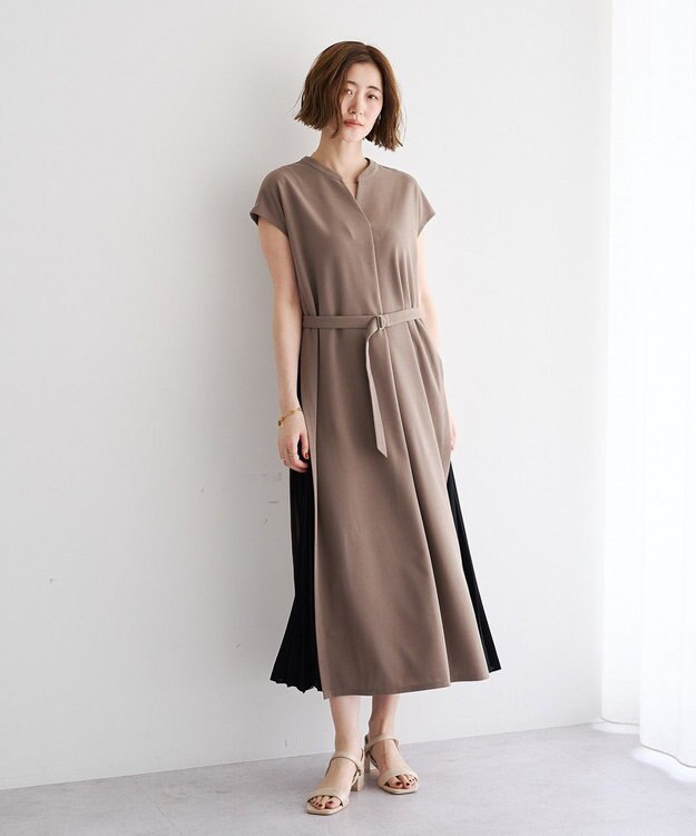 YECCA VECCA ベルテッドプリーツ切替ワンピース Mocha