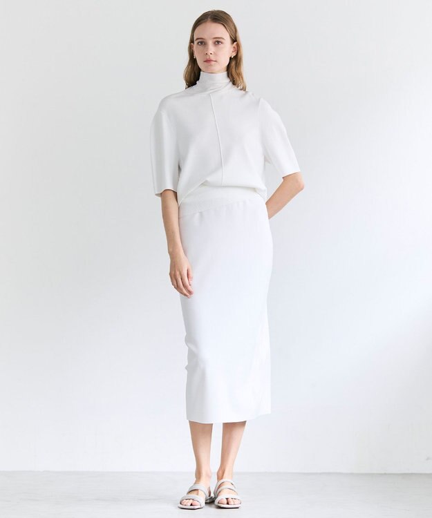 BEIGE， LAURA / ドライタッチ ストレッチショートスリーブニット Ecru