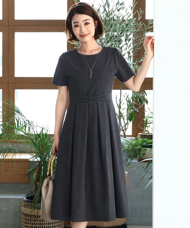 Tiaclasse 【日本製】大人上品なフラットカーブバーネックレス シルバー