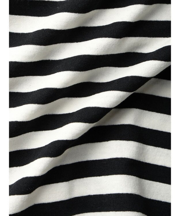 earth music&ecology バックタッククロップドＴ Border