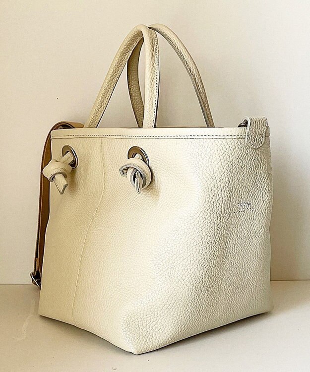 Hekhèr Le Style de Vie 【日本製 / 2WAY】シュリンクレザー ノットハンドバッグ ホワイト