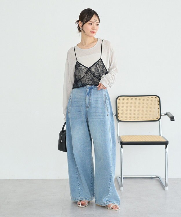 earth music&ecology サイドタックスーパーワイドデニムパンツ Light Blue