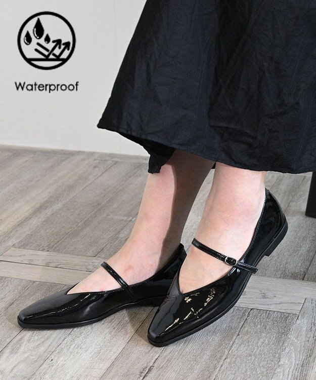 APOM 日本製 晴雨兼用スクエアトゥストラップシューズ15＜CRAHUG限定＞ ブラックエナメル