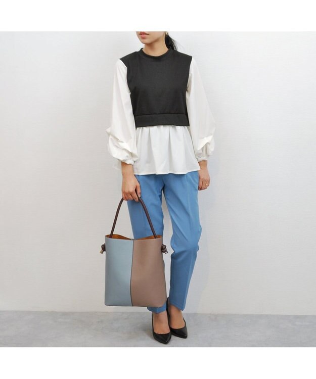 UNBILLION cachecache 丸ハンドルスクエアバケツワンショルダー サックスブルー