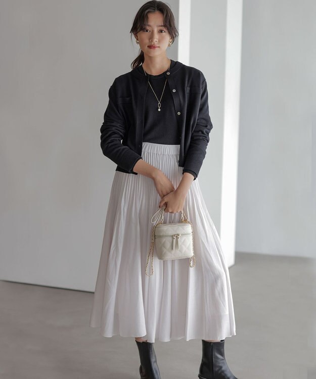 組曲 S ニューシックニットクルーネックプルオーバー ブラック系