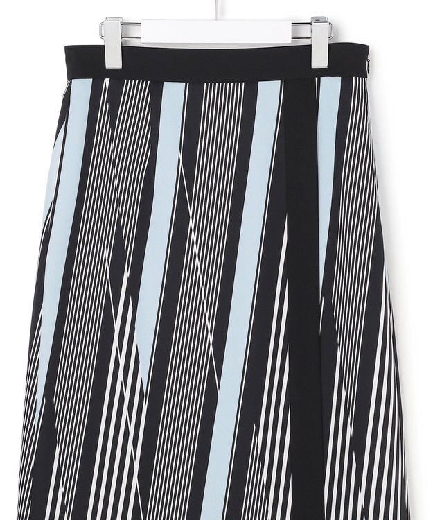 ICB 【先行予約】ランダムストライププリント ストレートスカート ブラック×オフホワイト×サックス