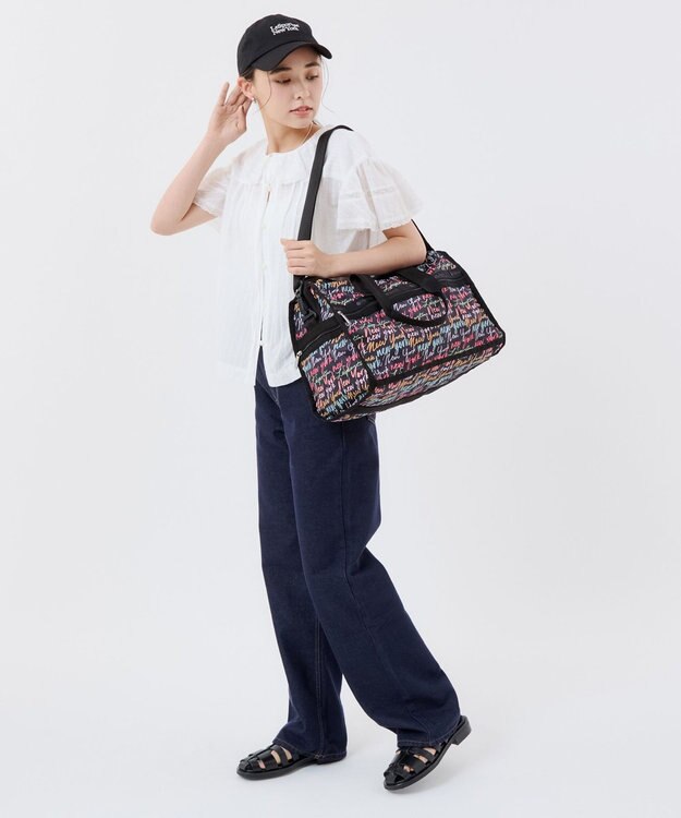 LeSportsac DELUXE MED WEEKENDER/NYCスクリプトブラック NYCスクリプトブラック