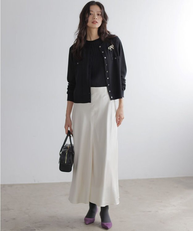 組曲 【WEB限定】サテンナロー スカート アイボリー系