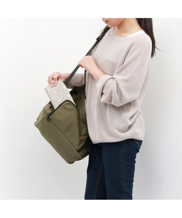 UNBILLION カシュカシュ cachecache / 【WEB限定】ユニセックスで使えるシンプル好きさんのための11ポケットリュック カーキ