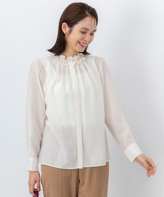 組曲 S 【加藤ローサさん着用】アンティークオーガンフリル ブラウス アイボリー系