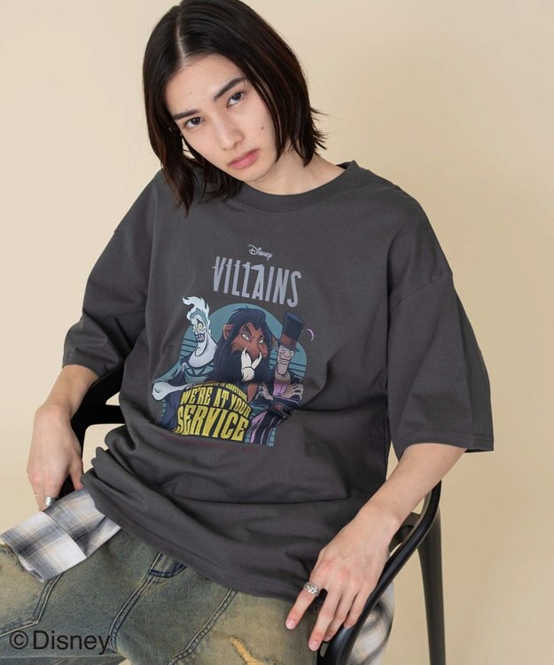 WEGO 【ユニセックス着用ITEM/SMLサイズ展開】VILLAINSグラフィックT（S） 柄2