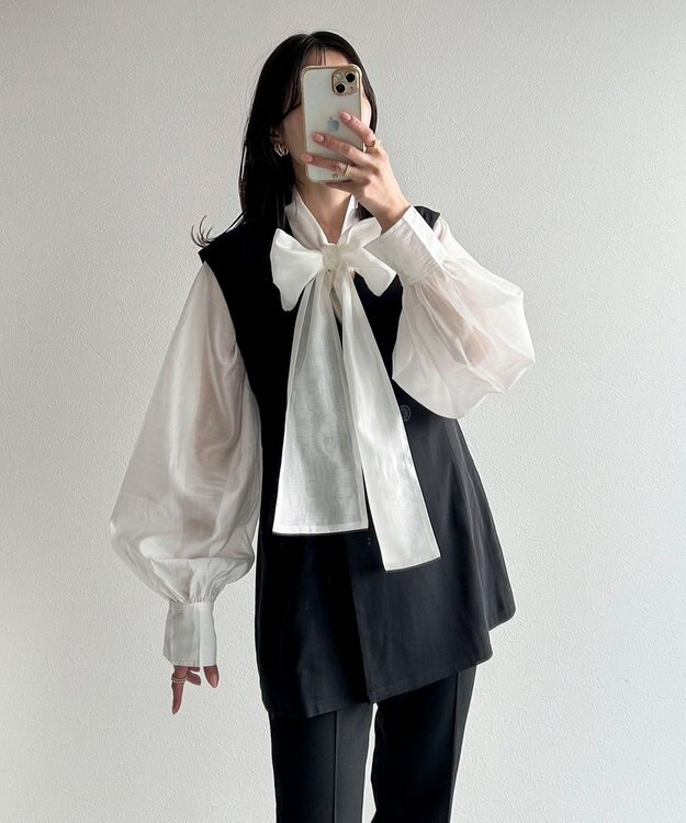 Green Parks AnriettMusee ネック切替デザインベスト Black