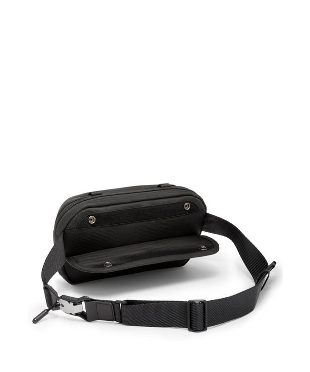 TUMI メンズ  ALPHA BRAVO 「ペイトン」バイク・スリング ブラック