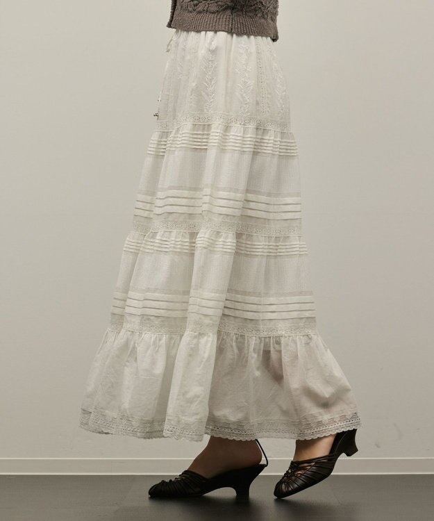 GRACE CONTINENTAL ピンタックティアードスカート ホワイト