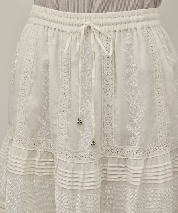 GRACE CONTINENTAL ピンタックティアードスカート ホワイト