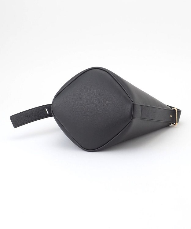 組曲 バケツ トートバッグ ブラック系