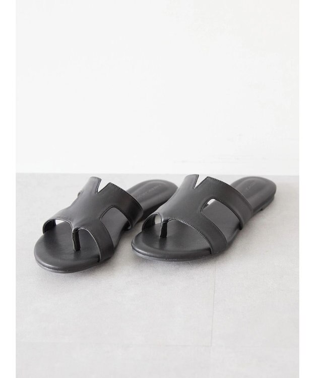 AMERICAN HOLIC カットアウトトングサンダル Black
