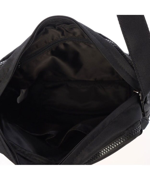 Y'SACCS 【Y’SACCS vous et】 フロントポケットショルダー ブラック