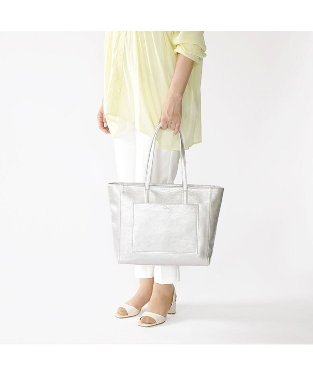 IBIZA レルシール　やぎ革　セミショルダーバッグ 黒