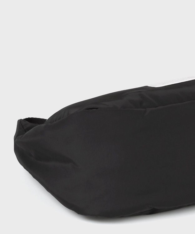 Paul Smith PSフラッフィー ショルダーバッグ ブラック