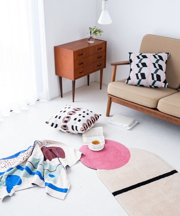 TRICOTE FORM LIVING RUG / フォームリビングラグ 80IVORY