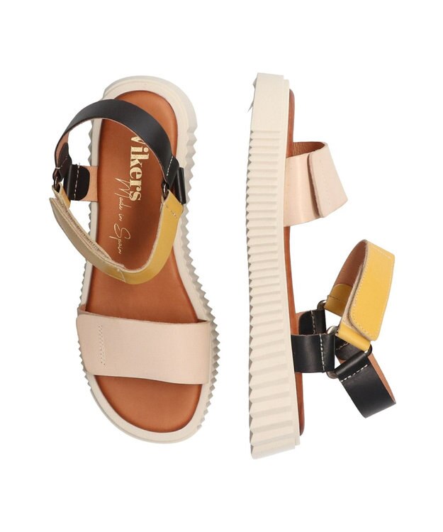 INTER-CHAUSSURES 【Wikers】ソフトスクエアトウ厚底サンダル ライトベージュコンビ
