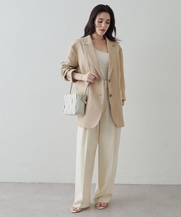 IACUCCI 【予約】ベルタ S CERVO ホワイト