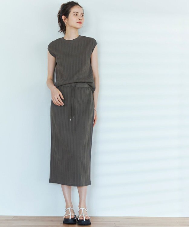 23区 【SLOW/洗える】ランダムリブフライス フレンチスリーブ カットソー グレー系