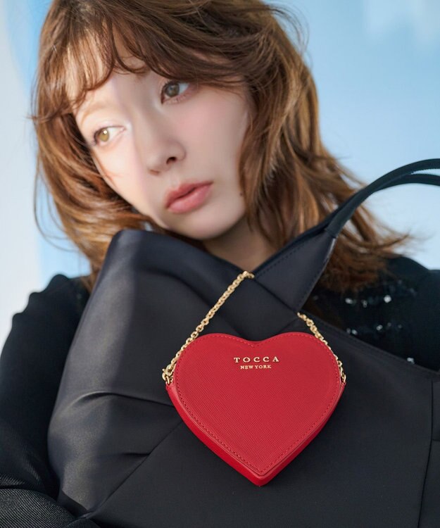 TOCCA 【八木アリサさん着用】WISH IN HEART CHARM POUCH チャームポーチ レッド系