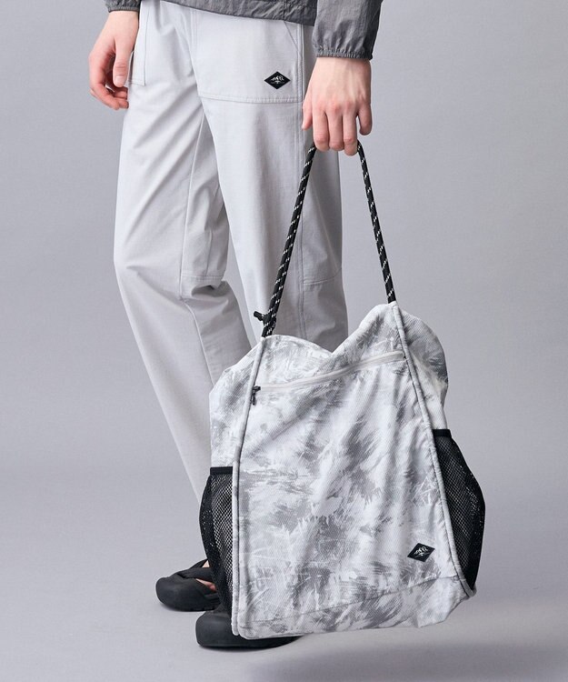 JOSEPH ABBOUD MOUNTAIN 【軽量/ECO撥水/ポケッタブル】エンボスプリント トートバッグ ライトグレー系5