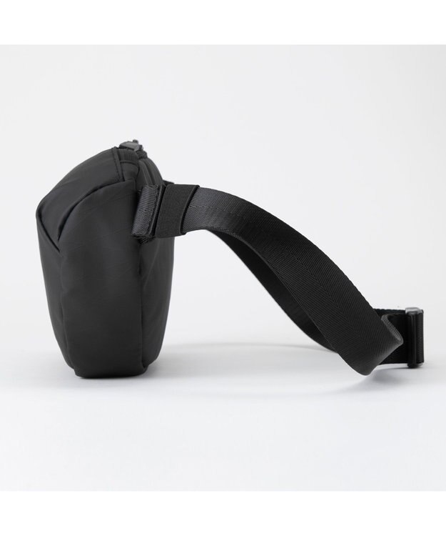 ZERO HALLIBURTON レキシントン2 ミニショルダーバッグ 81471 ブラック