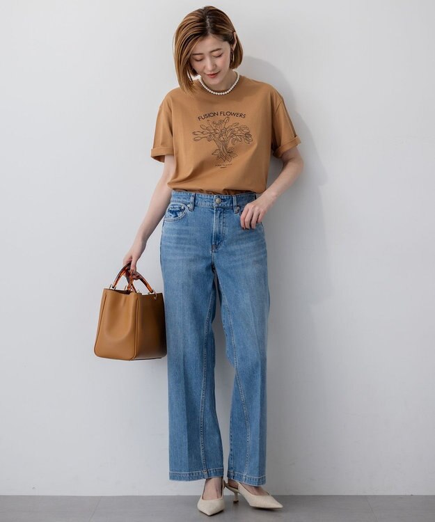 23区 S 【洗える】JANE PACKERコラボ フラワー刺繍 Tシャツ キャメル系