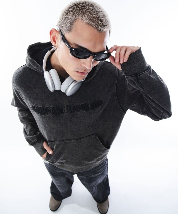 WEGO 【ユニセックス着用ITEM】コンパクトフィットロゴプルパーカー ブラックその他