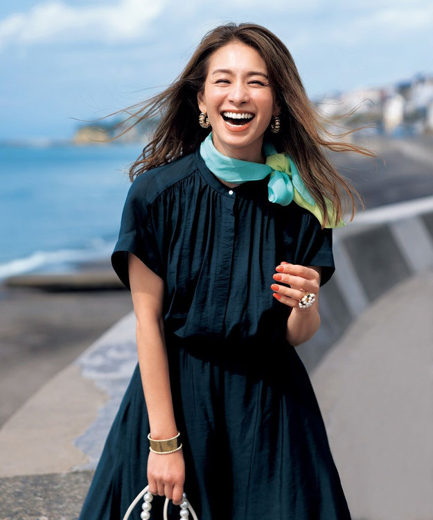 UNFILO 【撥水】ヴィンテージライク ブラウス ネイビー