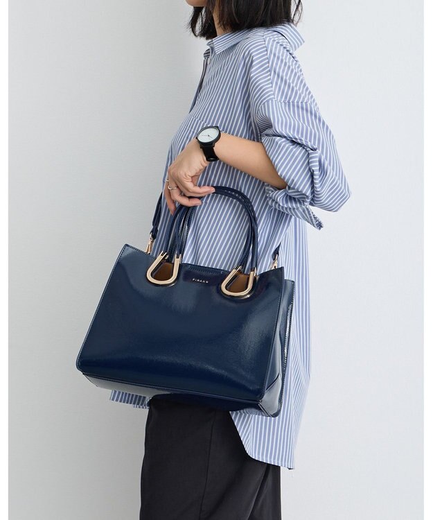 MioFIRANO ホースシューエナメルハンドバッグ 2WAY　FIRANO フィラノ NAVY