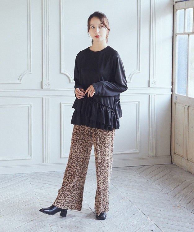 earth music&ecology アソートセルフカットパンツ Leopard