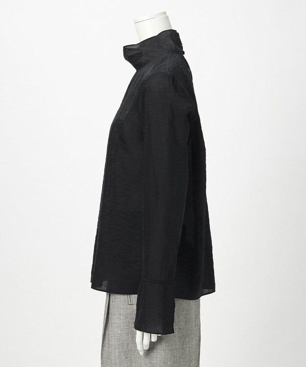 23区 【GOLD LABEL】オーガンジー タートルネック ブラウス ブラック系