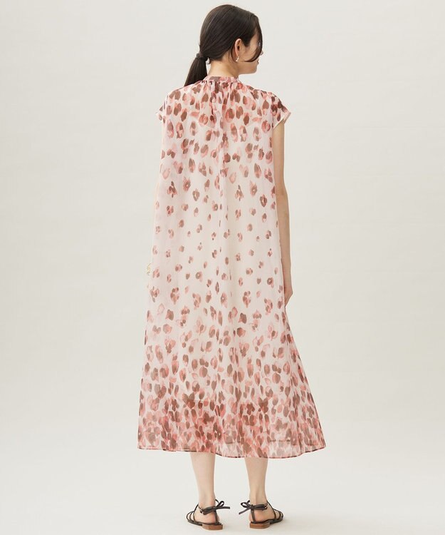 自由区 【カタログ掲載・洗える】グラデーションペタルプリント ワンピース カーキ×ピンク