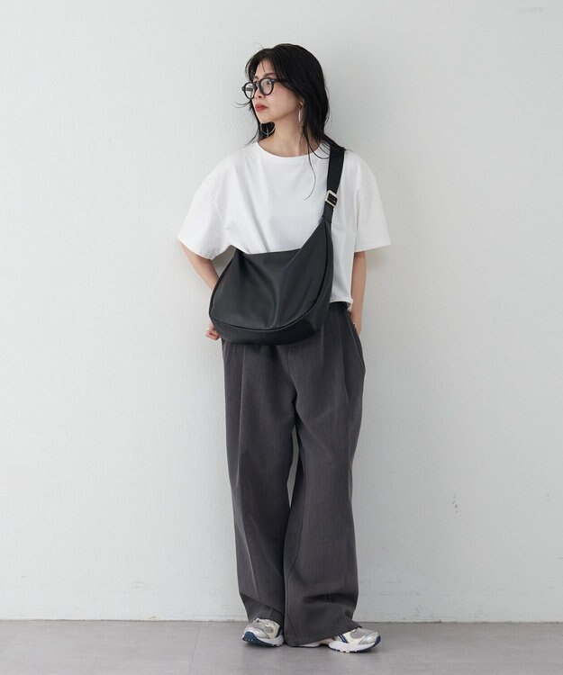 russet ソフトレザーラウンドビッグショルダーバッグ(CE-1325-WEB) Black2（シルバー金具）