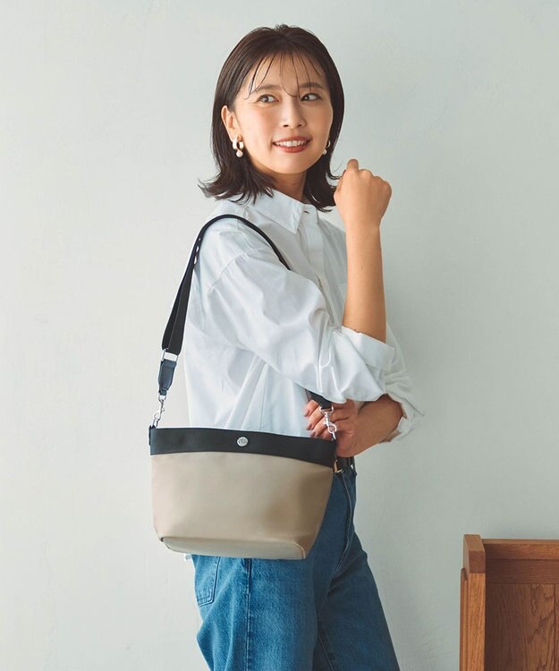 TOPKAPI 【Breath TOPKAPI sis】【WEB限定】ナイロン 舟形 ショルダーバッグ 軽量 / RIPPLE リプル ペールベージュ