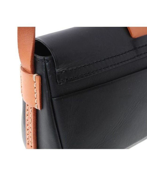 genten サドルベルト ヌオーバ 横型コンパクトショルダーバッグ クロ