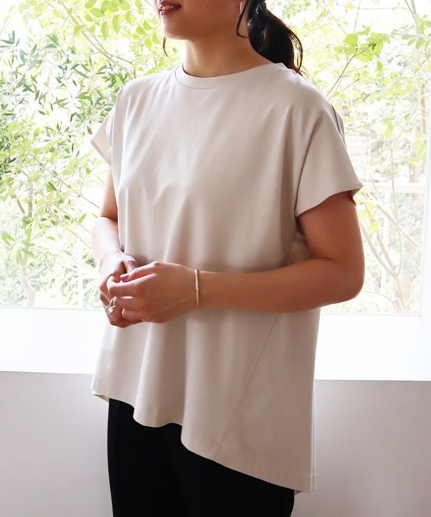 UNFILO 【新色追加！/接触冷感】マイビューティ バックフレアTシャツ ベージュ系2
