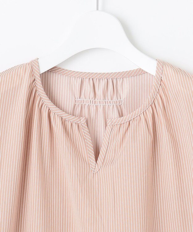 J.PRESS LADIES 【WEB限定カラーあり・洗える・イージーケア】 アーネストストライプ スリットネック カットソー ピンク系1